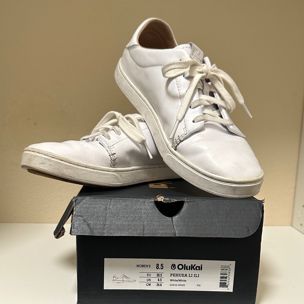 OluKai Women's White Leather Sneakers